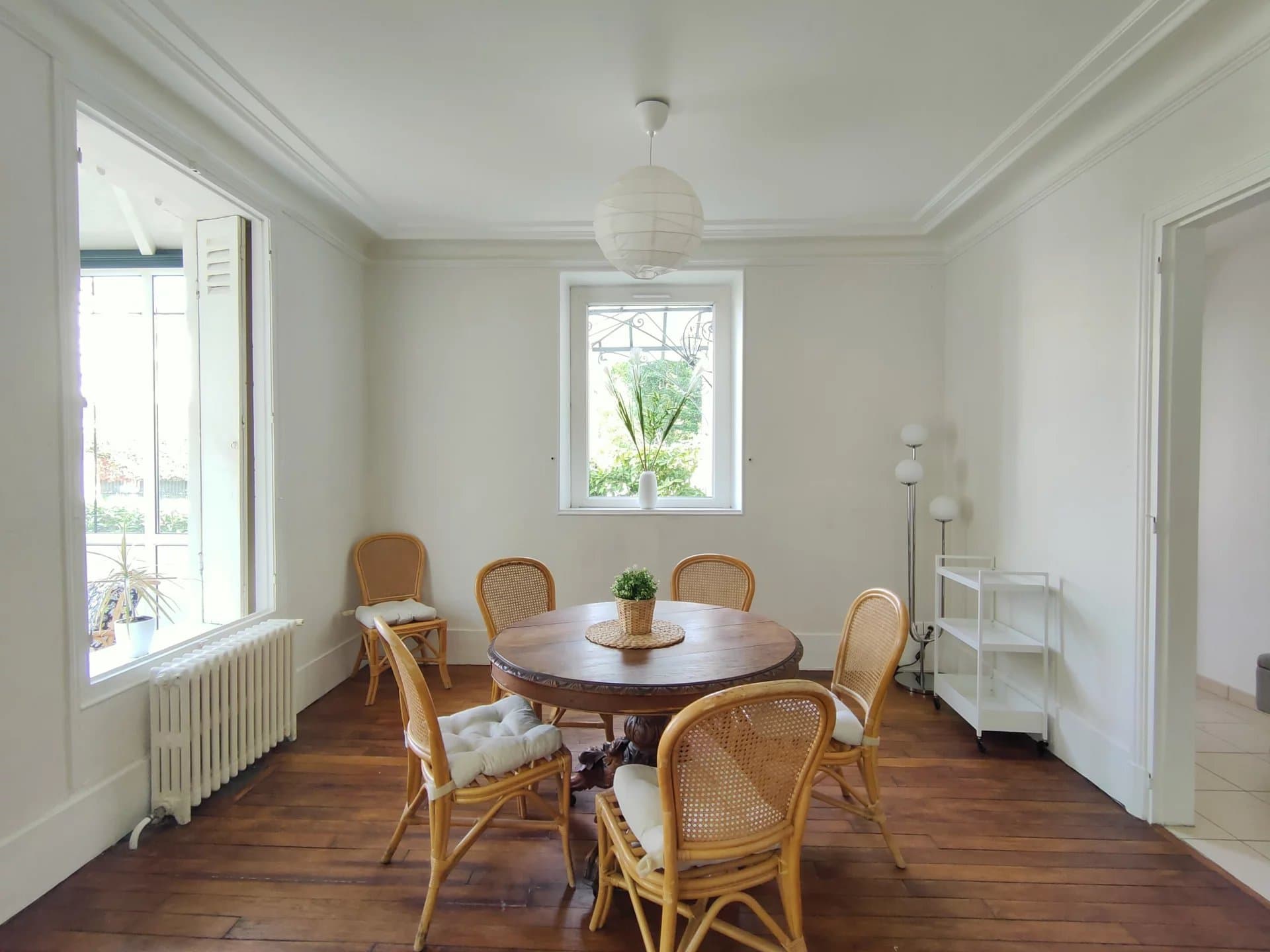 LE VESINET - LOCATION MEUBLEE AVEC JARDIN - Image 6