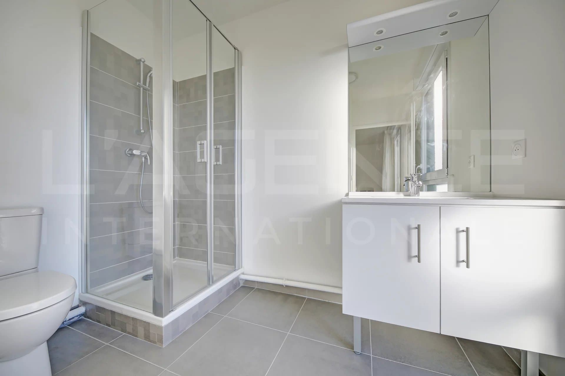 APPARTEMENT RECENT AVEC VUE DEGAGEE - Image 14