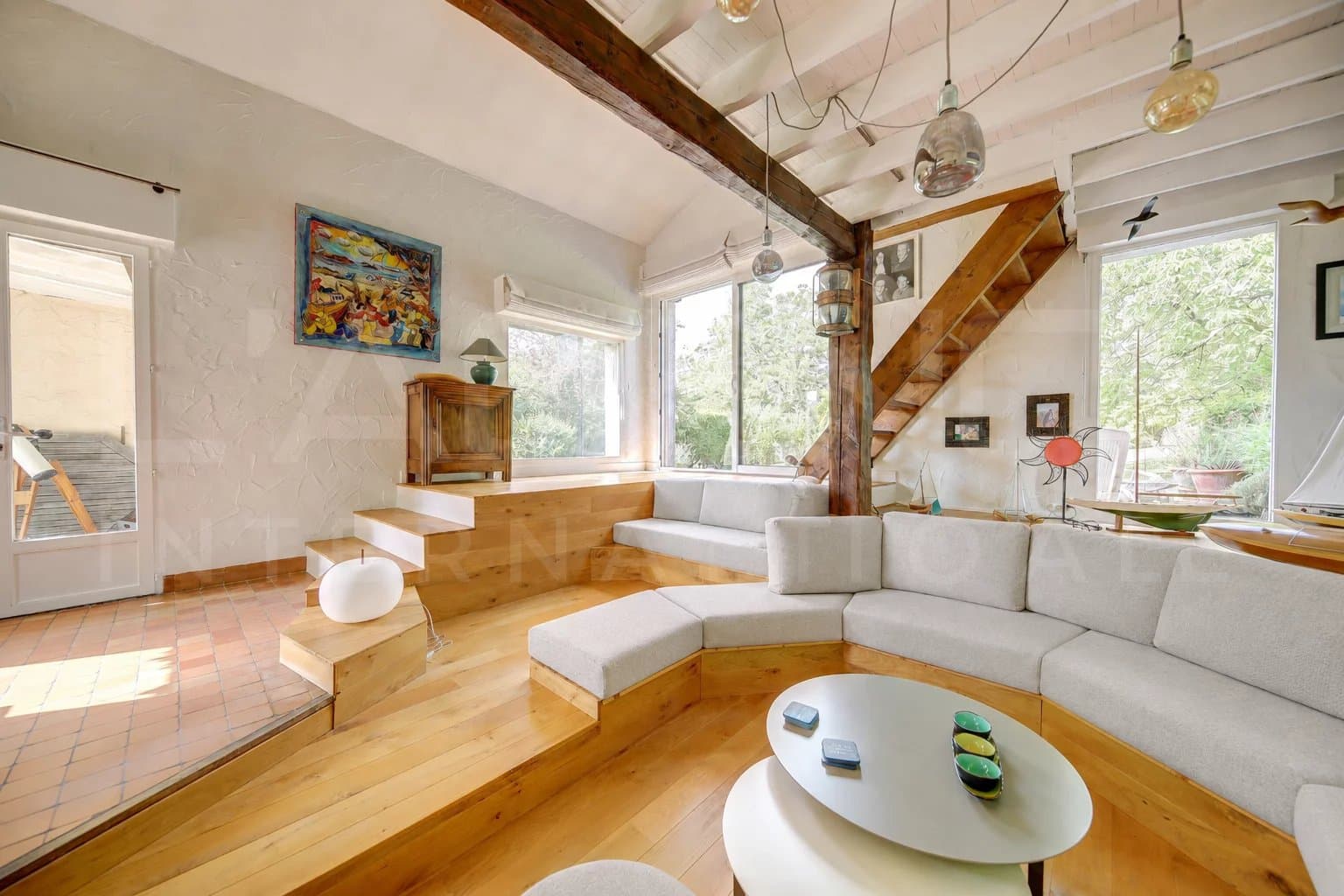 JOLIE PROPRIETE AVEC BEAU JARDIN PAYSAGE - Image 4